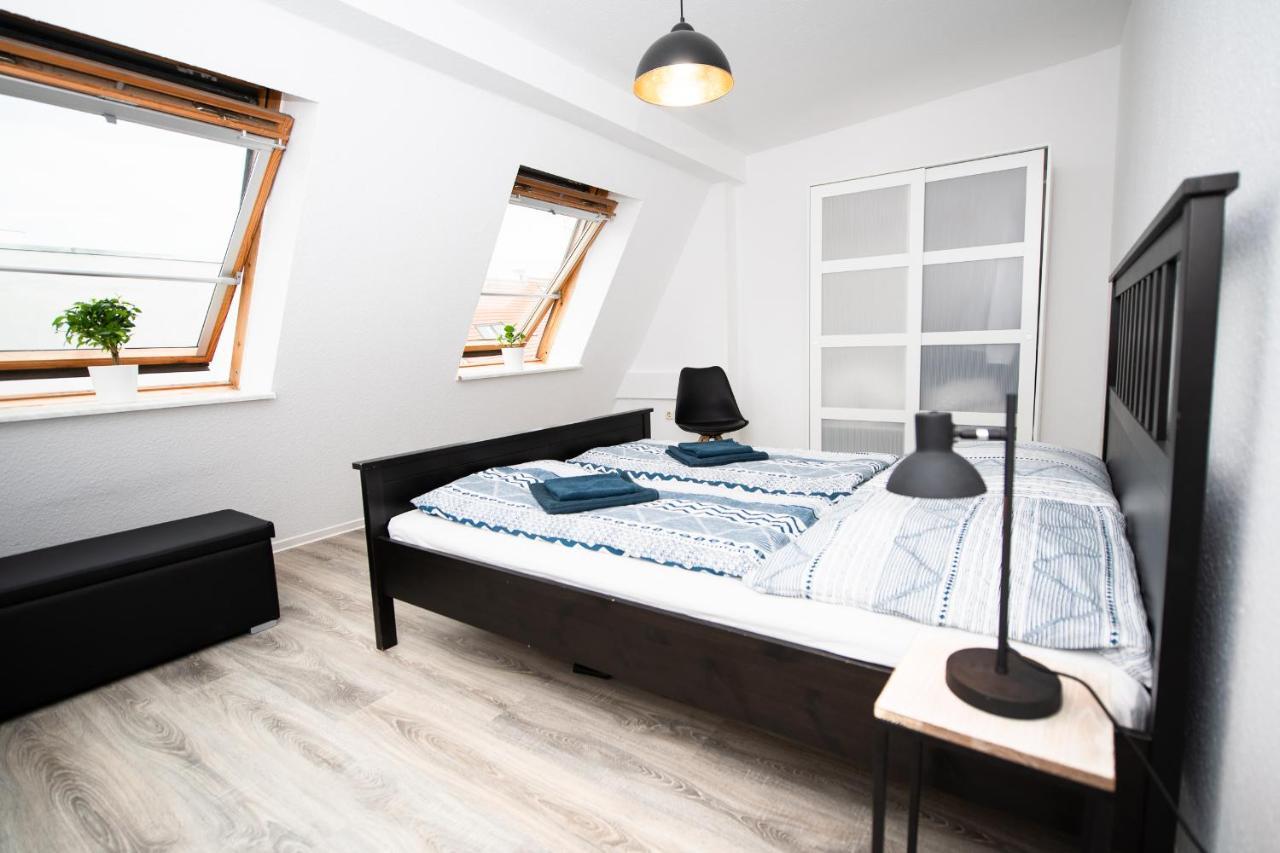 Ko-Living - Haendel Suite - Altstadt Mit Kueche, Smart Tv & Dachterrasse Halle  외부 사진