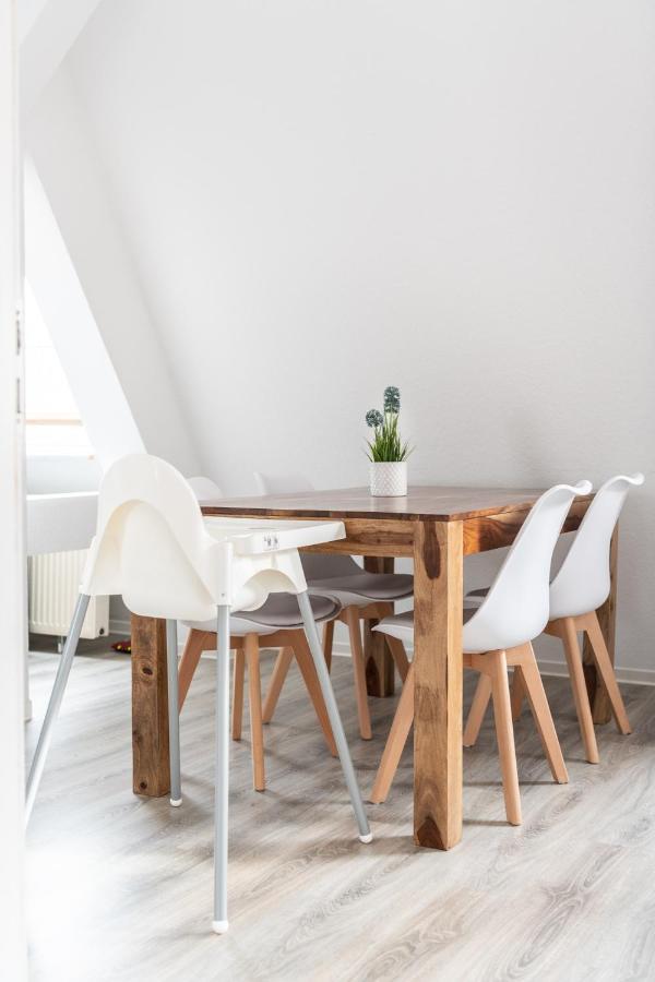 Ko-Living - Haendel Suite - Altstadt Mit Kueche, Smart Tv & Dachterrasse Halle  외부 사진