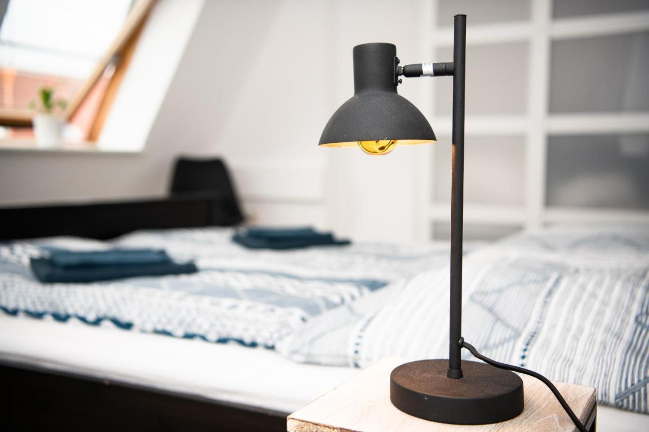 Ko-Living - Haendel Suite - Altstadt Mit Kueche, Smart Tv & Dachterrasse Halle  외부 사진